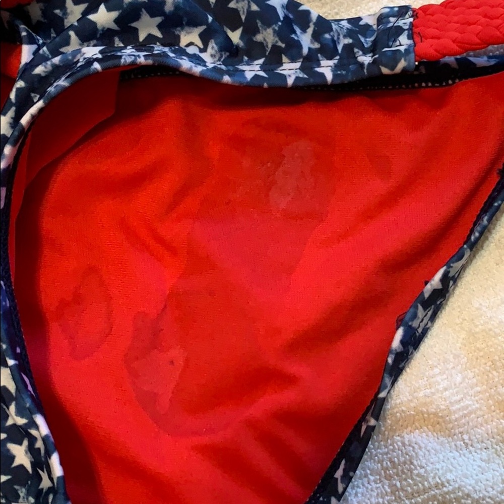 bikini - Picture 6 of 6